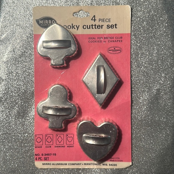 Vintage Bridge card suit cookie cutters - Picture 1 of 5